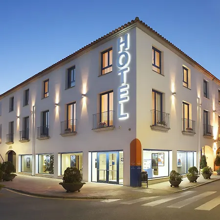 Cap De Creus 酒店 3*