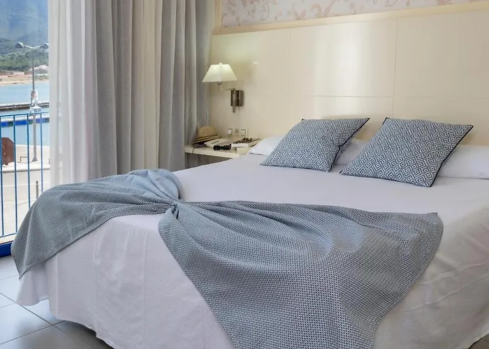 Otel Cap De Creus 3*